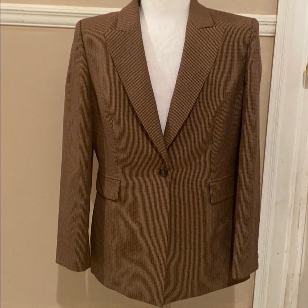 Tahari Studios Blazer Sz 14 NWOT
